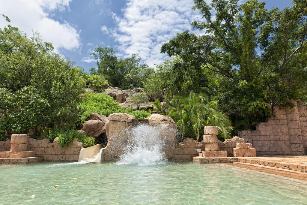 The Palace Of The Lost City At Sun City Resort Екстериор снимка