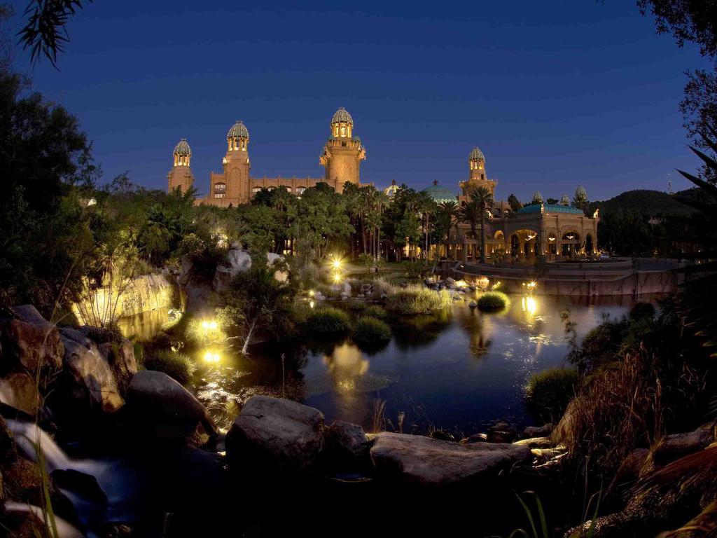 The Palace Of The Lost City At Sun City Resort Екстериор снимка