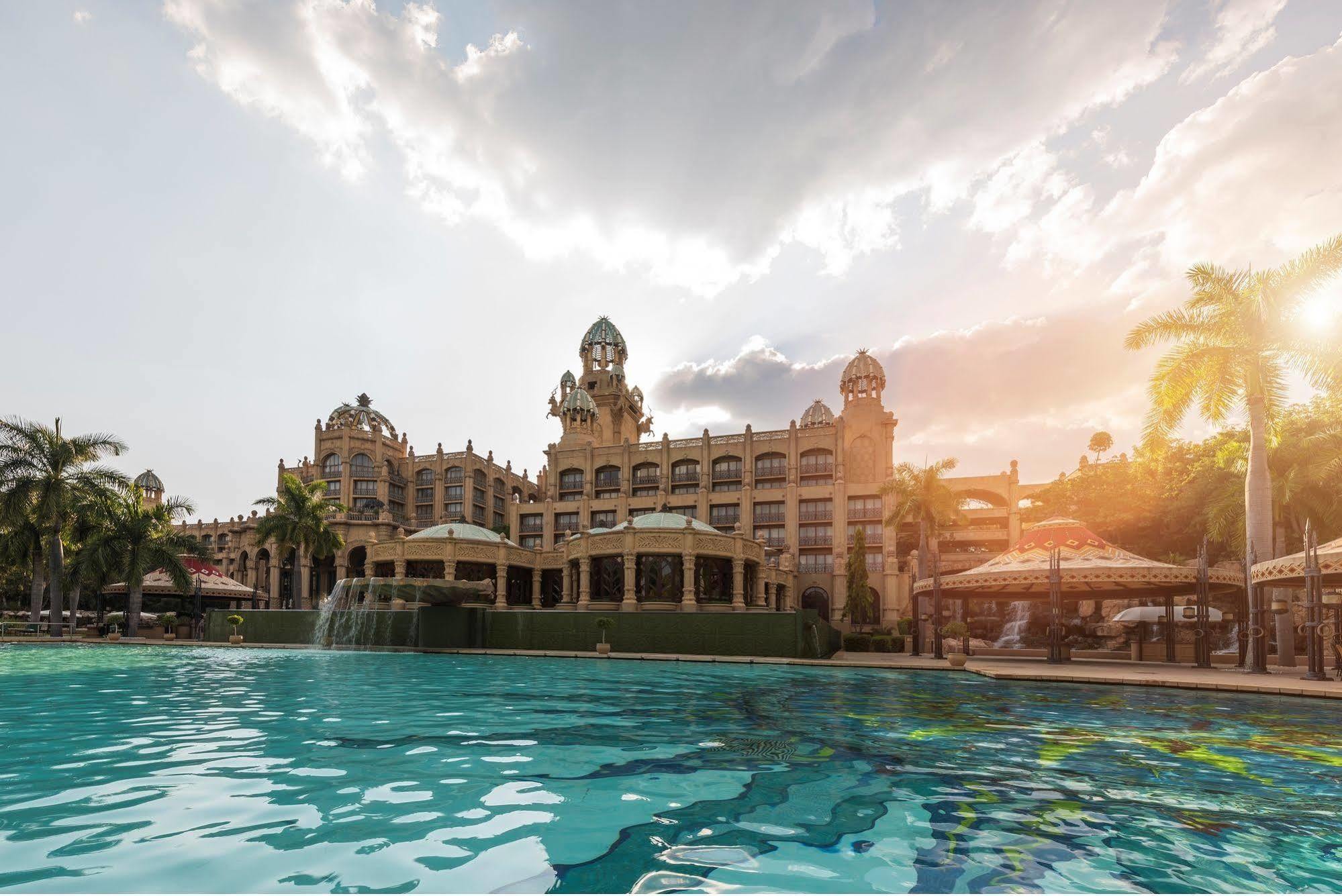 The Palace Of The Lost City At Sun City Resort Екстериор снимка